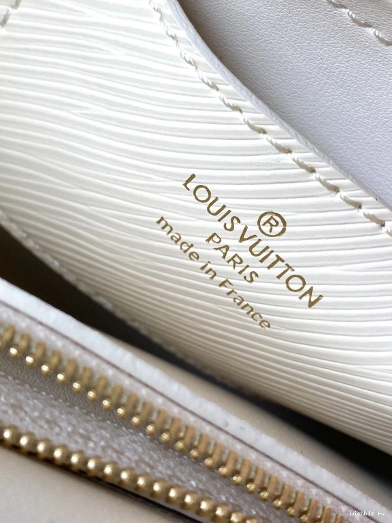 WIS TWIST VUITTON MM-23*17*9.5CM LOUIS 0815